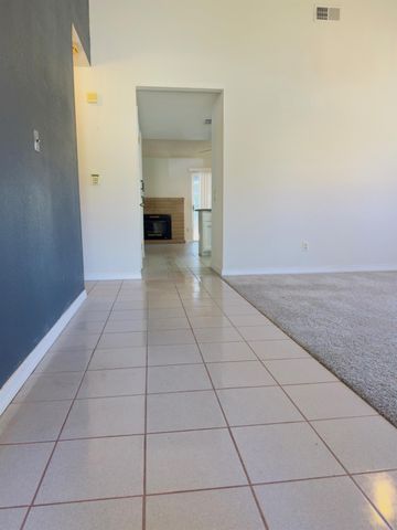 4800 Clarity Ct, Sacramento, CA 95842