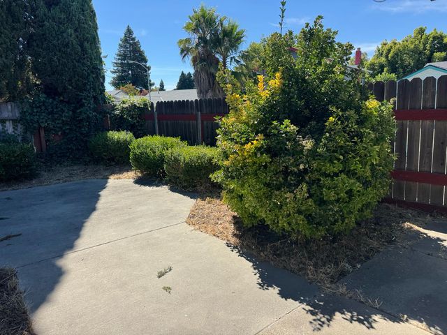 4800 Clarity Ct, Sacramento, CA 95842