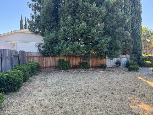4800 Clarity Ct, Sacramento, CA 95842