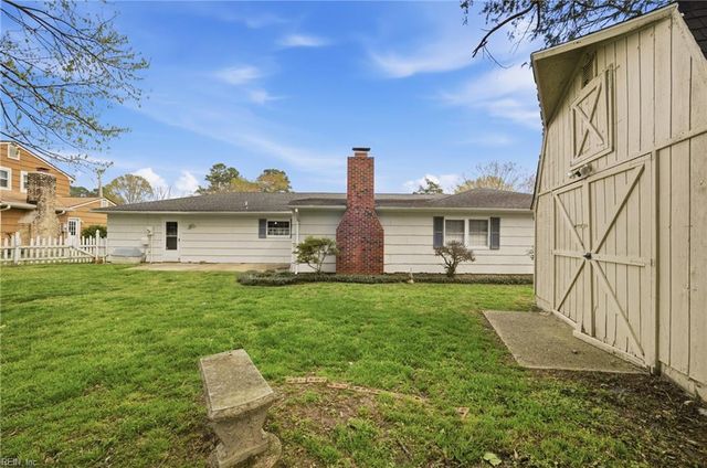 5137 Janet DR, Virginia Beach, VA 23464