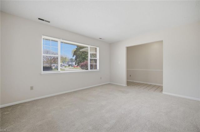 5137 Janet DR, Virginia Beach, VA 23464