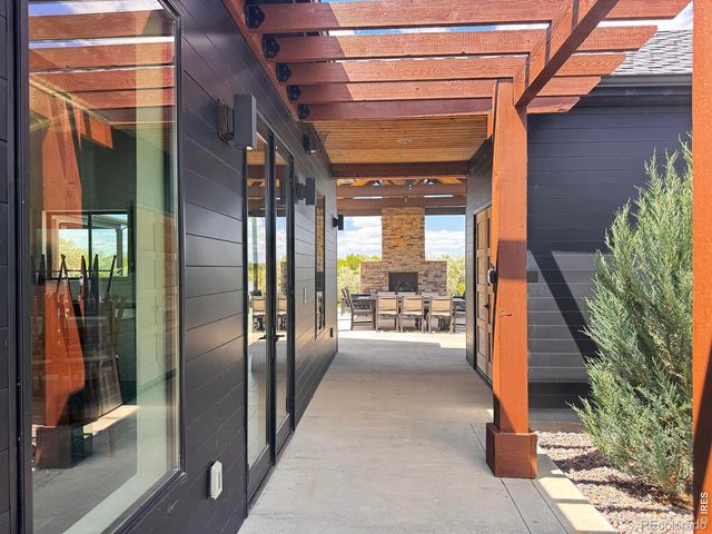 1727 Barefoot Drive, Windsor, CO 80550