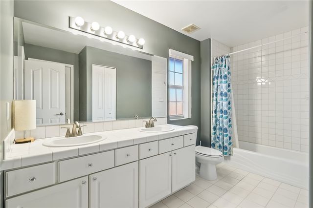 2092 E Desert Lakes Drive, Fort Mohave, AZ 86426