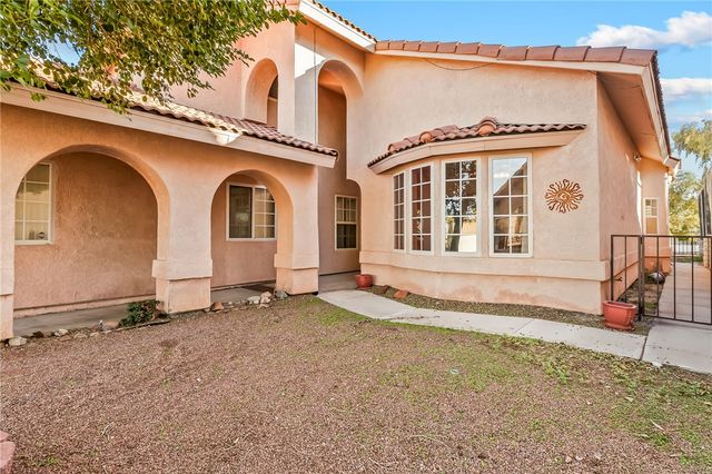 2092 E Desert Lakes Drive, Fort Mohave, AZ 86426