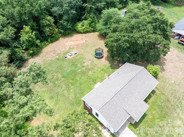 1674 Harris Henrietta Road, Forest City, NC 28043