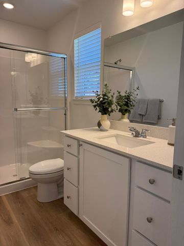 722 NE Rickenbacker Road 133, Madras, OR 97741