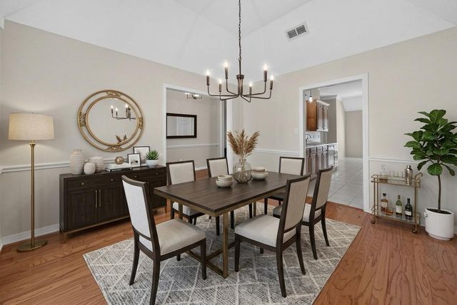 202 Northcreek Drive, Chandler, TX 75758