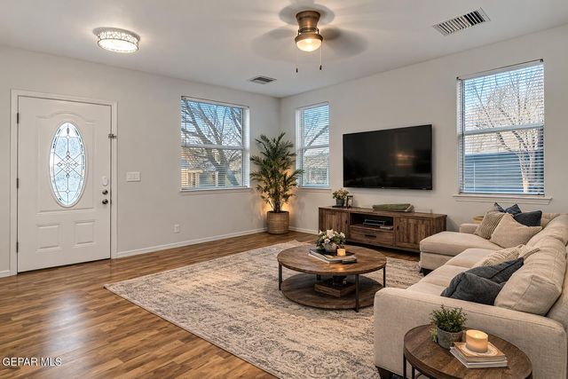 5024 Copper Ranch Avenue, El Paso, TX 79934