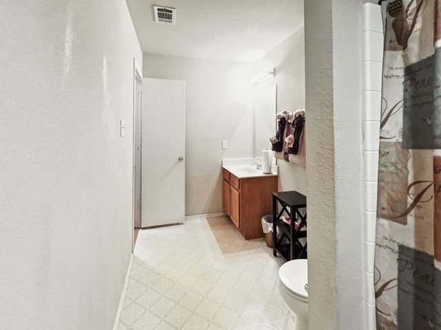 1330 White Tail Ridge, Cedar Hill, TX 75104