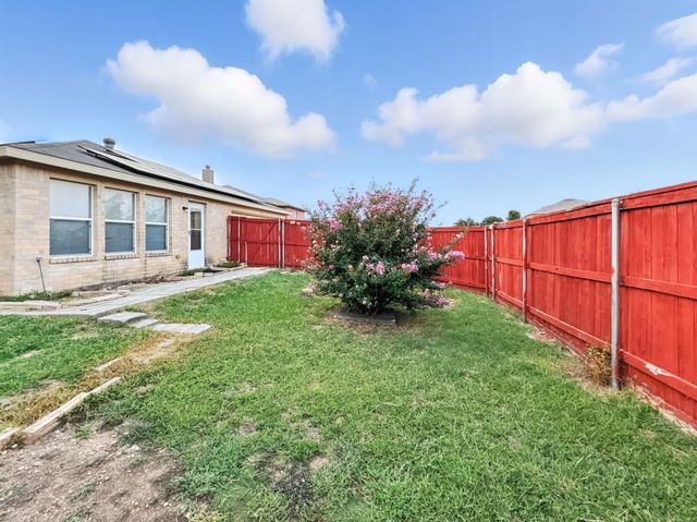 1330 White Tail Ridge, Cedar Hill, TX 75104