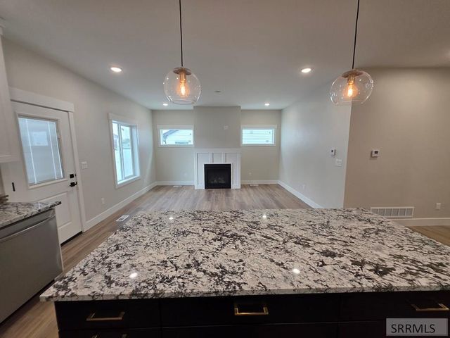 549 S Cutler Avenue, Sugar City, ID 83448