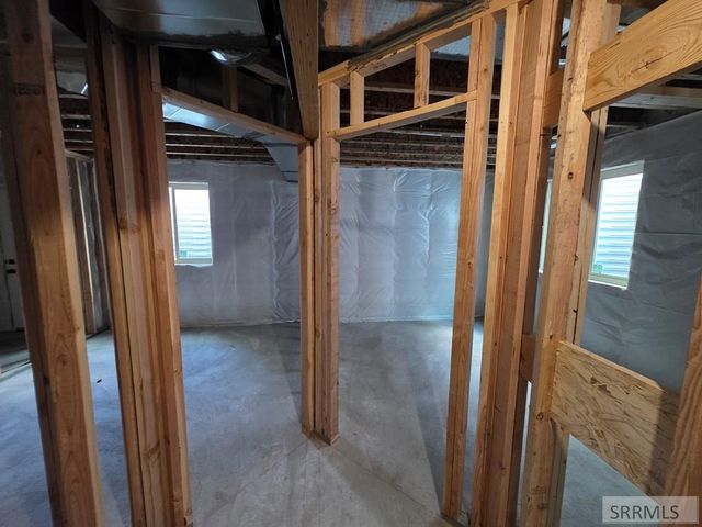 549 S Cutler Avenue, Sugar City, ID 83448