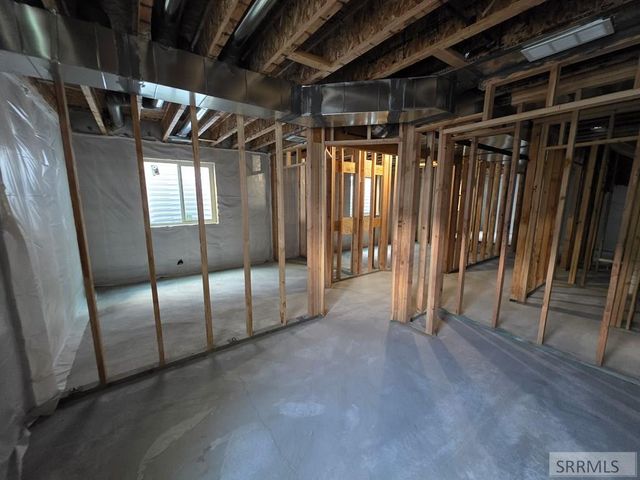 549 S Cutler Avenue, Sugar City, ID 83448