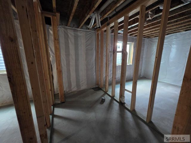 549 S Cutler Avenue, Sugar City, ID 83448