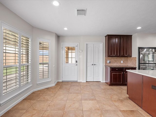 1711 Yucca Court, League City, TX 77573