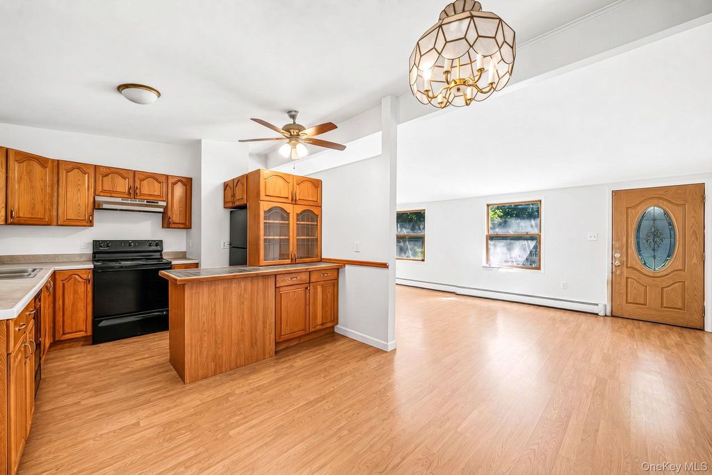2356 Walnut Avenue, Ronkonkoma, NY 11779 — photo 5