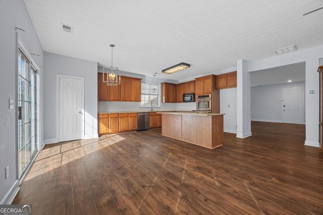 35 Timber Lane, Newnan, GA 30265