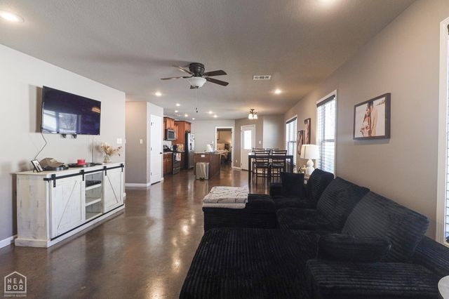 103 Hayes Street A, Brookland, AR 72417