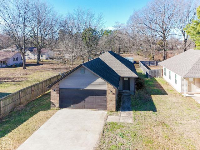 103 Hayes Street A, Brookland, AR 72417