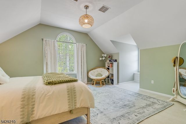 14 Brookrace Dr, Mendham Twp., NJ 07945