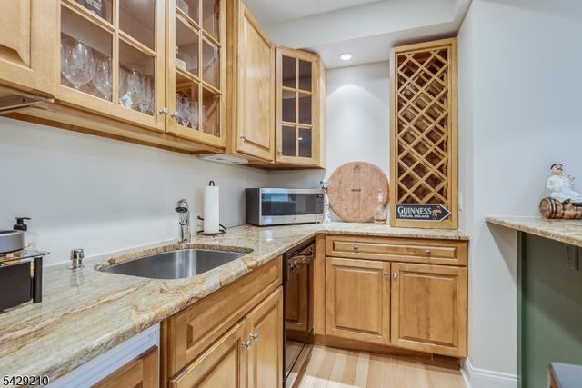 14 Brookrace Dr, Mendham Twp., NJ 07945