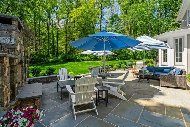 14 Brookrace Dr, Mendham Twp., NJ 07945