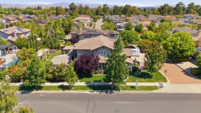 2198 Cabernet Way, Livermore, CA 94550