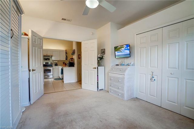 509 Robin Hood CIR 202, Naples, FL 34104
