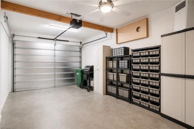509 Robin Hood CIR 202, Naples, FL 34104