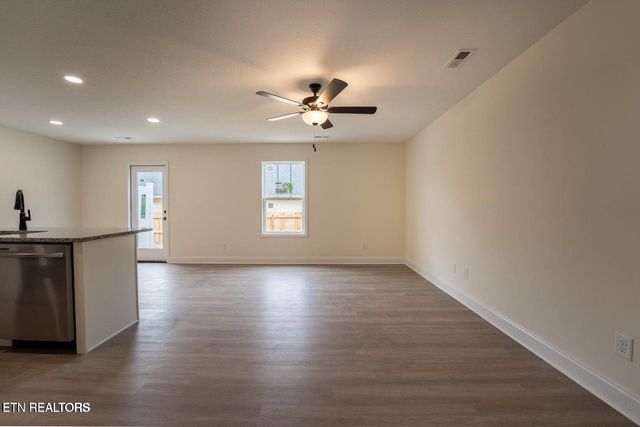 3543 Maggie Lynn Way 15, Knoxville, TN 37921