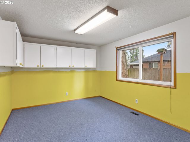 1288 Se 40TH Ave, Hillsboro, OR 97123