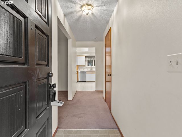 1288 Se 40TH Ave, Hillsboro, OR 97123