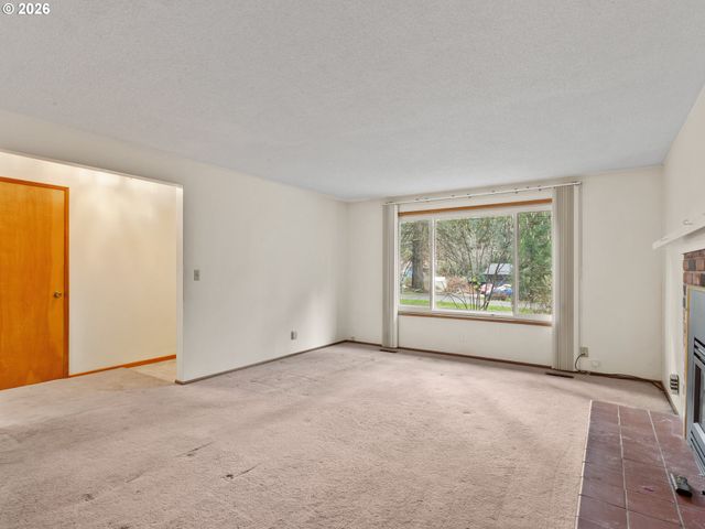 1288 Se 40TH Ave, Hillsboro, OR 97123