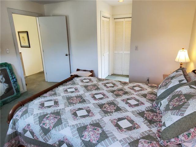 15 Hammersmith Road 33, Newport, RI 02840