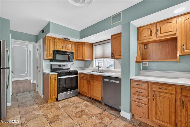 155 Woodlawn Avenue, Albany, NY 12208