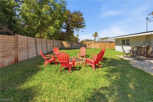 8635 Exeter ST, Fort Myers, FL 33907