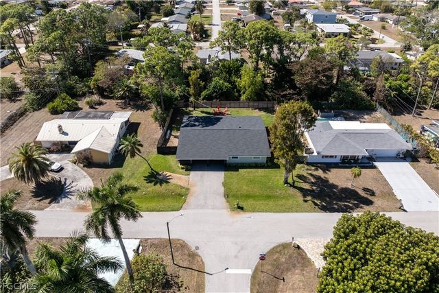 8635 Exeter ST, Fort Myers, FL 33907