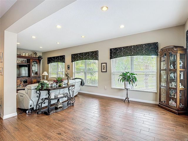 352 HAMRICK DRIVE, Kissimmee, FL 34759