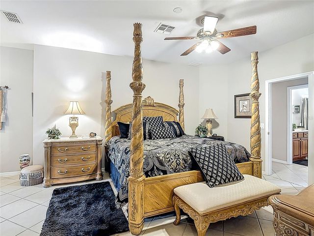 352 HAMRICK DRIVE, Kissimmee, FL 34759