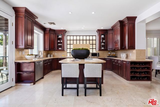 1471 S Crest Drive, Los Angeles, CA 90035