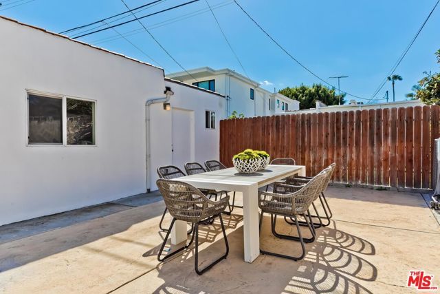 1471 S Crest Drive, Los Angeles, CA 90035