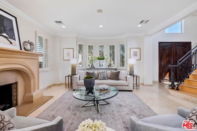 1471 S Crest Drive, Los Angeles, CA 90035