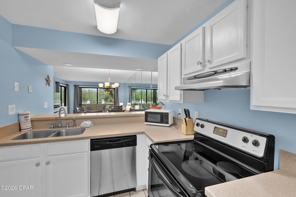 Image 11 of property listing at 520 N Richard Jackson Boulevard 1609, Panama City Beach, FL 32407