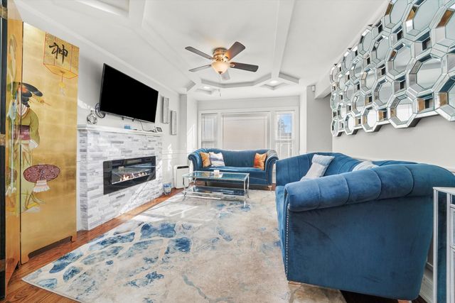 38 W 125th Place, Chicago, IL 60628