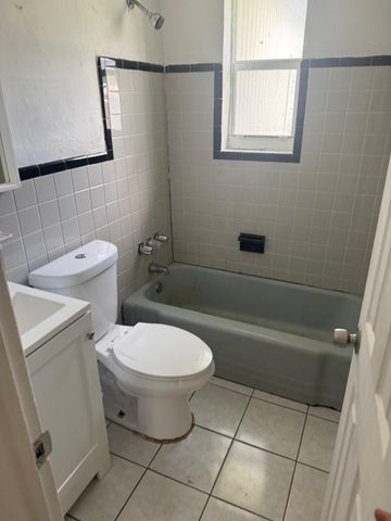 5521 SW 34th Street 2, Pembroke Park, FL 33023