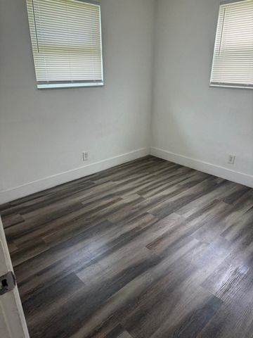 5521 SW 34th Street 2, Pembroke Park, FL 33023