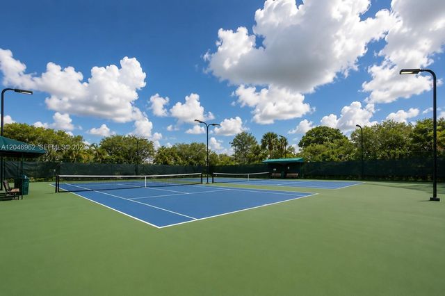 391 Ivy Lane 1, Weston, FL 33326