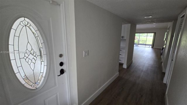 391 Ivy Lane 1, Weston, FL 33326