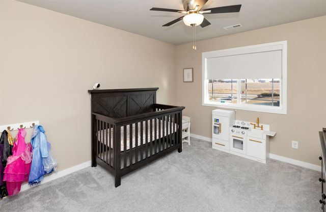 503 SE Alba Place, West Des Moines, IA 50265