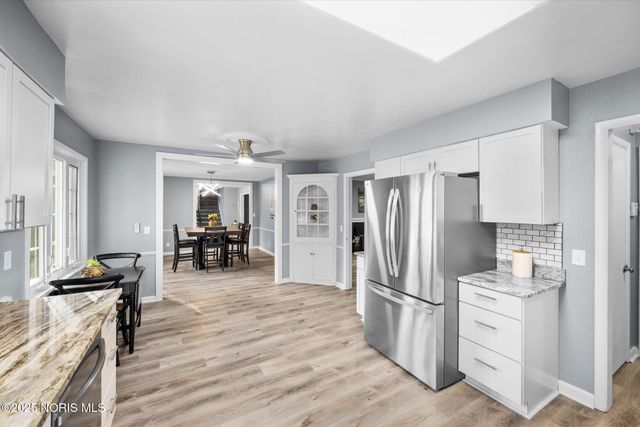 4906 Pine Ridge Road, Toledo, OH 43615